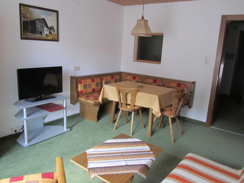 Appartements Kroner Nauders Cameră foto